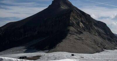 Вековые льды на горном перевале в Швейцарии тают на глазах (фото) - focus.ua - Украина - Англия - Швейцария - Берн - Римская Империя