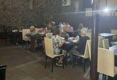 Окупований Сєвєродонецьк: у приміщенні кафе мешканців годують гарячими обідами - vchaspik.ua - Украина - місто Сєвєродонецьк