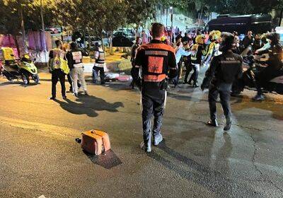 В Иерусалиме произошел теракт у Стены Плача: стрелка ищет полиция - liga.net - Украина - Иерусалим - Иерусалим