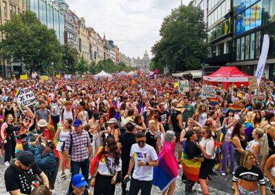 Зденек Гржиб - Пражский гей-парад собрал рекордное число участников - koronavirus.center - Чехия - Прага - Prague