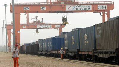 Восточнокитайская провинция Цзянсу отправила первый прямой грузовой поезд в Европу - ru.euronews.com - Китай - США - Казахстан - Узбекистан