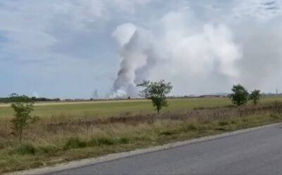 Новый взрыв в Крыму: столб дыма видно через пол полуострова - видео - ukrainianwall.com - Россия - Украина - Крым - Херсон