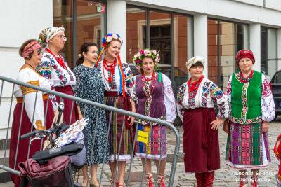 Клайпеду поздравили коллективы национальных меньшинств - obzor.lt - Вильнюс - Клайпеда