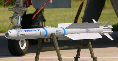 Олаф Шольц - Анналена Бербок - Германия передаст Украине ракеты IRIS-T в ближайшие недели, – МИД - focus.ua - Австрия - Норвегия - Россия - США - Украина - Киев - Вашингтон - Бельгия - Италия - Германия - Швеция - Испания - Саудовская Аравия - Голландия - Греция - Ракеты