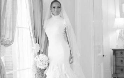 Дженнифер Лопес - Бен Аффлек - Ralph Lauren - Лопес показала свои три свадебных платья - korrespondent.net - США - Украина