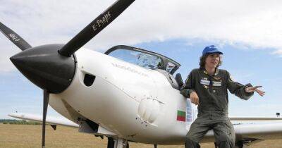 Следуйте за мечтами: 17-летний пилот облетел мир на маленьком самолете и установил два рекорда - focus.ua - Украина - Англия - Бельгия - Болгария - София