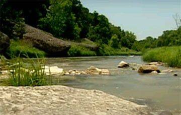 В Техасе на дне реки нашли следы гигантского динозавра - charter97.org - США - Техас - Белоруссия