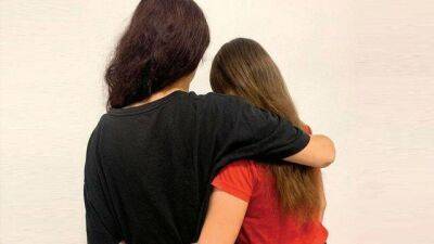 Драма с записью в школу: 12-летнюю репатриантку одну из всего класса распределили в другое место - vesty.co.il - Израиль
