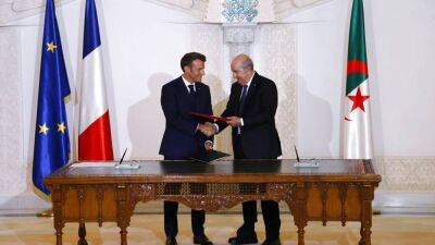 Эммануэль Макрон - Франция и Алжир подписали декларацию о возобновлении партнерства - ru.euronews.com - Франция - Алжир - Алжирская Народная Демократическая Республика - Алжир