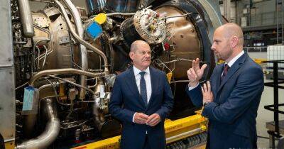 Джастин Трюдо - Олаф Шольц - Готова к отправке в РФ: Шольц осмотрел турбину для "Северного потока" (видео) - focus.ua - Россия - Украина - Германия - Берлин - Канада