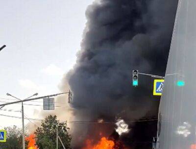 "Дом тоже горит": огненный взрыв прогремел в россии, есть жертвы - politeka.net - Украина - Росія