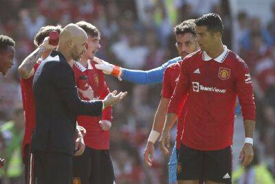 Криштиану Роналду - Роналду провёл тренировку с "Манчестер Юнайтед" в преддверии первого тура АПЛ - sport.ru - Англия - Мадрид