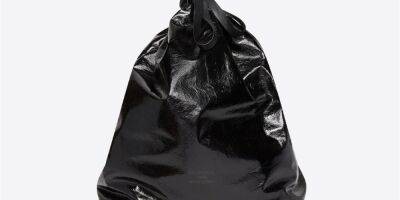 Демна Гвасалия - Самый дорогой мусорный пакет в мире. Оригинальная сумка Balenciaga поступила в продажу - nv.ua - Украина - Грузия - Париж