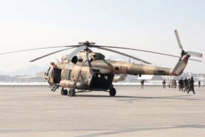 Талибы вновь попросили Узбекистан и Таджикистан вернуть угнанные вертолеты - podrobno.uz - США - Узбекистан - Таджикистан - Афганистан - Ташкент