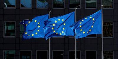 Владимир Зеленский - ЕС одобрил выделение 5 млрд евро макрофинансовой помощи Украине - nv.ua - Россия - Украина