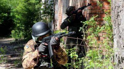 Блогер - В ОРДЛО паніка: лікарні переповнені, всіх більш-менш ходячих відправляють на передову, - блогер - vchaspik.ua - Украина