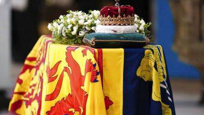 Елизавета II - принц Эндрю - Никола Стерджен - принцесса Анна - Лиз Трасс - Шотландия прощается с королевой Елизаветой II - ru.euronews.com - Англия - Лондон - Шотландия