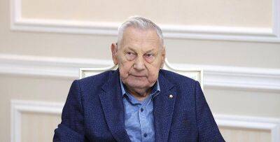 Александр Лукашенко - Александр Лукашенко поздравил трехкратного олимпийского чемпиона Александра Медведя с 85-летием - grodnonews.by - Белоруссия