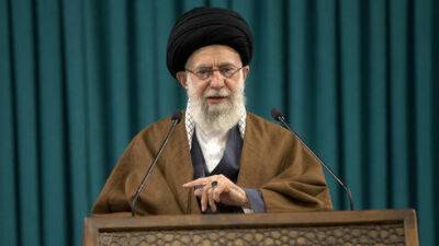 Али Хаменеи - СМИ: аятолла Хаменеи тяжело болен - vesty.co.il - США - New York - Израиль - Ирак - Иран - Азербайджан