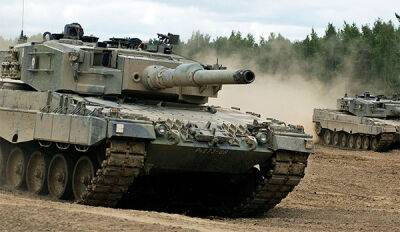 Іспанія тренуватиме українських військових керувати бойовими танками - bin.ua - Украина - Україна - Іспанія