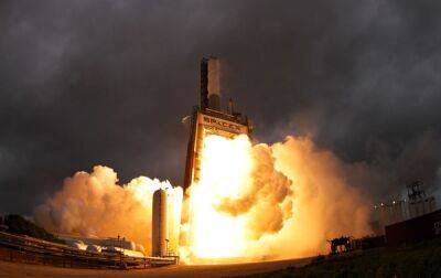 Илона Маску - SpaceX вывела дополнительную партию спутников Starlink в космос: видео запуска ракеты - rbc.ua - Россия - Украина - шт.Флорида