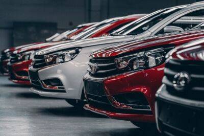 Максим Соколов - АВТОВАЗ прогнозирует восстановление российского авторынка с 2023 года - autostat.ru - Россия