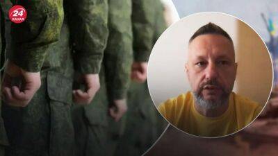 Петр Андрющенко - В Мариуполе россияне начали принудительную мобилизацию: мужчин забирают в армию прямо на улице - 24tv.ua - Мариуполь