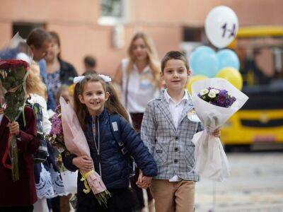 Владимир Зеленский - Зеленский о начале нового учебного года в Украине: Свидетельствует об устойчивости государства и силе общества - gordonua.com - Украина - Киев