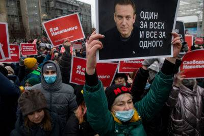 Алексей Навальный - Навального пытаются уморить в тюрьме за создание профсоюза заключенных и тюремщиков - news.israelinfo.co.il - Владимирская обл.
