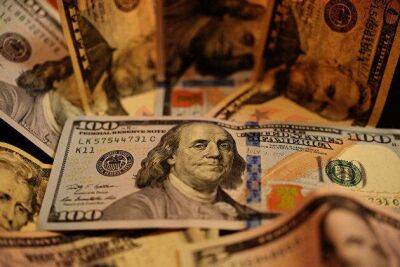 Курс доллара сохраняет стабильность против основных мировых валют в ожидании повышения ставок ФРС - smartmoney.one - Москва - США - Япония