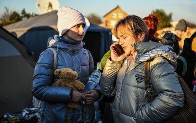 Подзвонити своїм. Як безкоштовно скористатись телефоном за відсутності зв'язку - rbc.ua - Украина - Україна