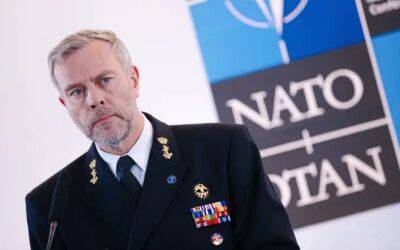 Владимир Путин - Роб Бауэр - Глава военного комитета НАТО: надо укреплять сухопутные войска - obzor.lt - Россия - Украина