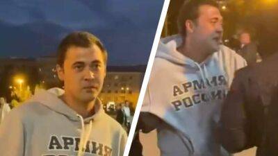 В Екатеринбурге произошло "недоразумение": полиция задержала россиян, вышедших за мобилизацию - 24tv.ua - Россия - Украина - Екатеринбург - Ереван - Стамбул