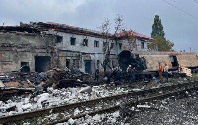 Росія знищила вагони з тілами своїх військових, вдаривши по вокзалу в Харкові - rbc.ua - Україна - Росія