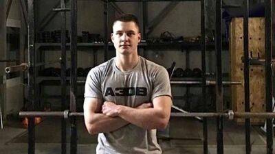 Во время убийства украинских военнопленных в Еленовке погиб боксер Станислав Артеменко - 24tv.ua - Украина