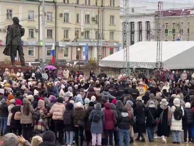 Сергей Шойгу - Владимир Путин - "Нет могилизации!". В Якутске женщины назвали российскую мобилизацию геноцидом - gordonua.com - Россия - Украина - Грузия - респ. Саха - Якутск - Финляндия - Монголия