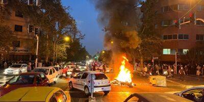 Амини Махсы - «Враждебно освещали протесты». Власти Ирана вызвали послов Великобритании и Норвегии - nv.ua - Норвегия - Украина - Англия - Иран - Тегеран - Великобритания - Протесты - Посол