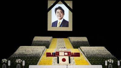 Синдзо Абэ - Государственные похороны Синдзо Абэ раскололи японское общество - ru.euronews.com - Токио - Япония