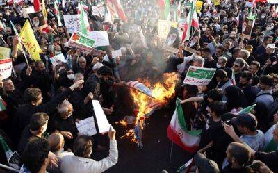 Аля Хаменеи - Амини Махсы - Протесты в Иране: по меньшей мере 75 человек погибли, более 1200 арестованы - unn.com.ua - Украина - Киев - Иран - Тегеран
