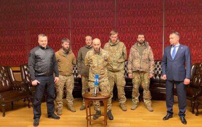 Командири "Азова" найближчими днями зустрінуться із сім'ями, - ОП - rbc.ua - Турция - ДНР - Україна
