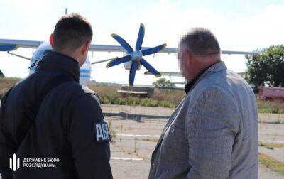 Суд арестовал самолет подозреваемого в коллаборационной деятельности - korrespondent.net - Россия - Украина - Крым