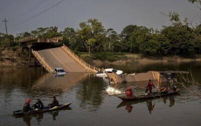 В Бразилии мост рухнул в реку вместе с автомобилями - korrespondent - Китай - Украина - Мексика - Бразилия