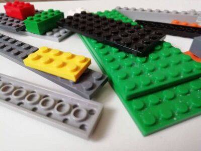 Lego - Магазины Lego вновь появятся в России под новым названием - smartmoney.one - Россия - Дания