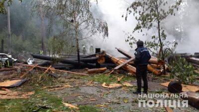 Взрывы и пожар в харьковском ресторане: полиция фиксирует последствия (фото) - objectiv.tv - Харьковская обл. - Харьков - район Киевский, Харьков