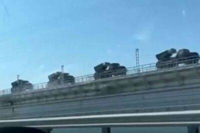 РФ перекидає через Кримський міст ешелони з військовою технікою (ВІДЕО) - lenta.ua - Україна - Росія - Крим