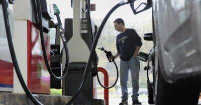 Геннадий Рябцев - Акцизы и нефть: как и почему осенью вырастут цены на бензин - focus.ua - Россия - Украина