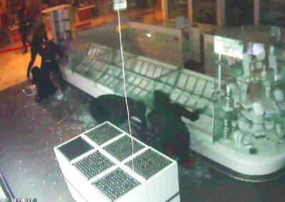 Продуманное ограбление ювелирного магазина в Чехии попало на видео - vinegret.cz - Чехия - Брно
