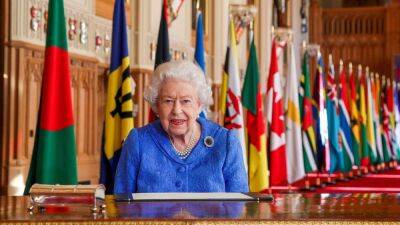 Елизавета II - принцесса Маргарет - Георг VI (Vi) - Getty Images - Умерла королева Великобритании Елизавета II – она правила 70 лет - 24tv.ua - Англия - Шотландия - Кения