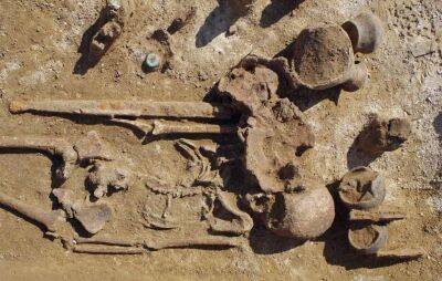 У Франції знайдено могили залізного віку, потривожені снарядами часів Першої світової війни (Фото) - lenta.ua - Украина