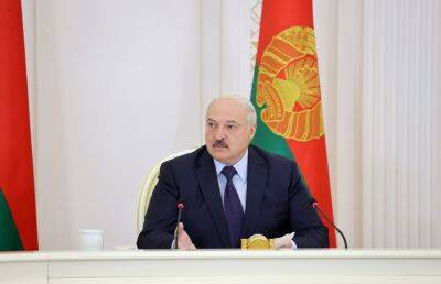 Александр Лукашенко - Что будет с налогообложением для ИП и кто наживается на пенсионерах? Итоги совещания у Лукашенко - ont.by - Белоруссия